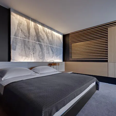 Lone By Maistra Collection Hotel 5*