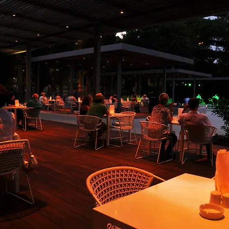 Lone By Maistra Collection 5*