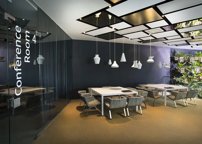 Lone By Maistra Collection Hotel