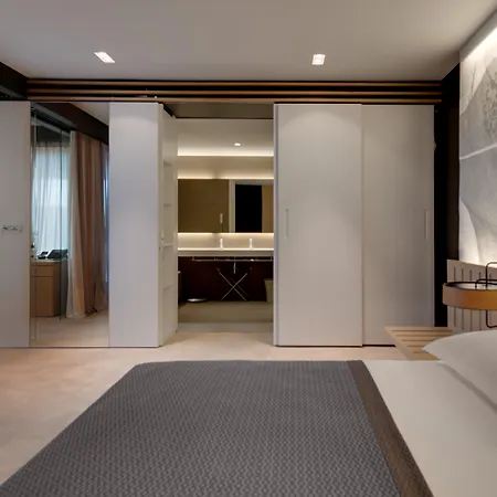 Lone By Maistra Collection Hotel 5*