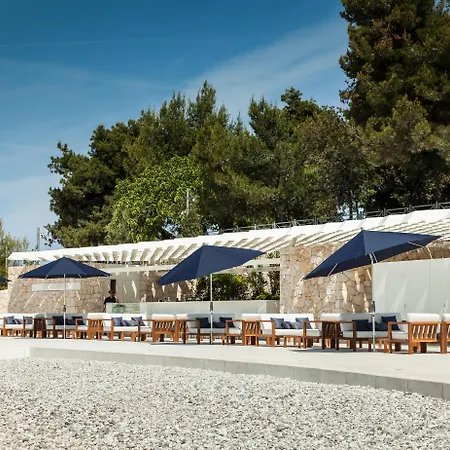 Lone By Maistra Collection 5* Ρόβινι