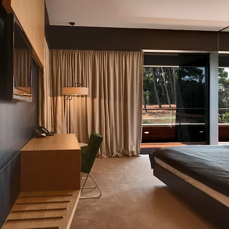 Lone By Maistra Collection Hotel 5*