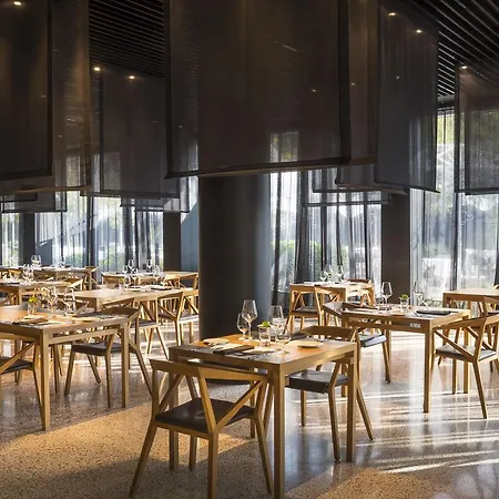 Lone By Maistra Collection Hotel 5*