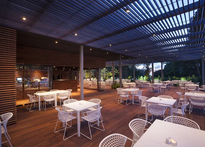 Lone By Maistra Collection Hotel